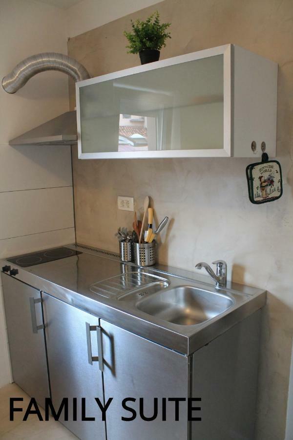 Guest House Via Flavia Копер Экстерьер фото